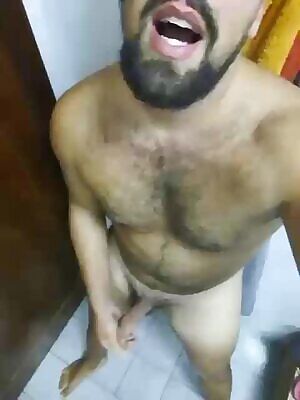 Let's spice up this Sunday! PMs welcome!