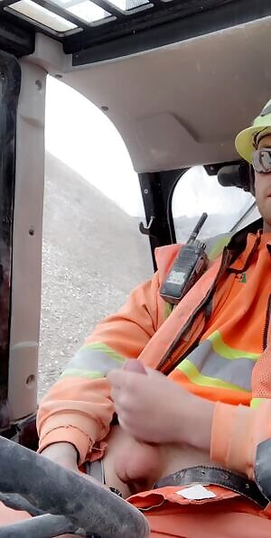 Jerking off in my machine at work