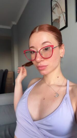 Muscle Mommies Fitness Gym Redhead