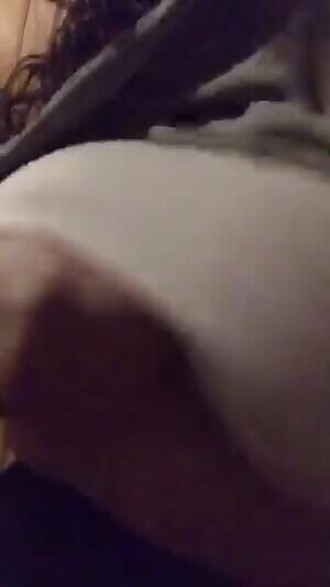 I’ve had a nice, lazy, fam jam kinda weekend, now I’m ready to play 😉😈🔥 shall we?