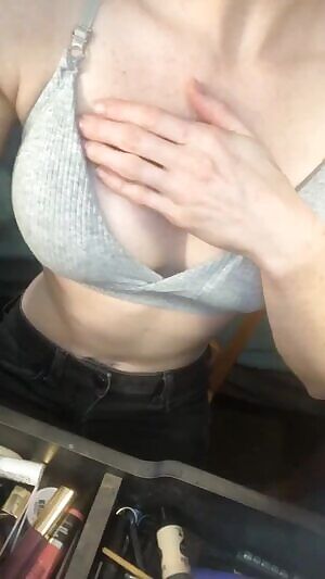 Feeling like a slooty slooter today 😘