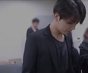 No bra Monday in the ofice