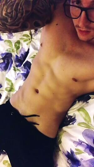 Feeling extra horny tonight. Hope you'll enjoy 😉