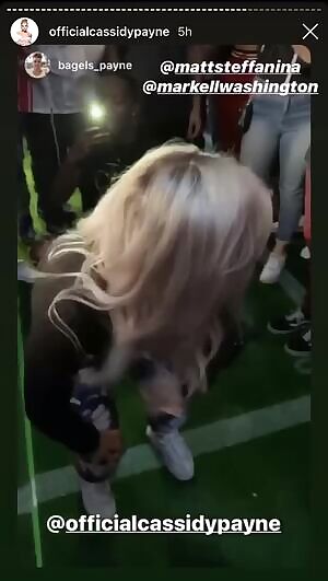 Twerking for an audience