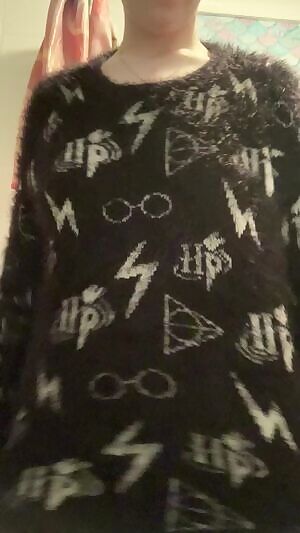 I don’t need Accio to make you cum 😂😜