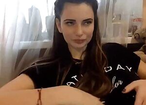 Reveal Showing The Melons