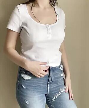 The white shirt effect.