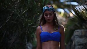 Elizabeth Turner blue bandanna