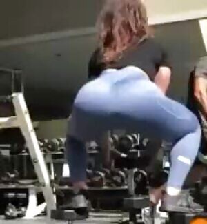 Squats do a booty good