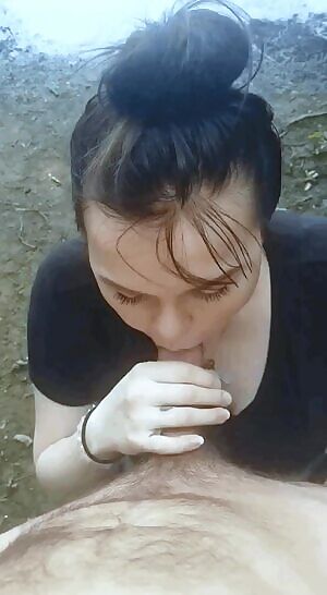 y avorite thing to do for my hubs 👅