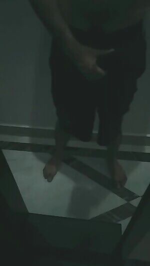 Sorry for the bad light but wait for it