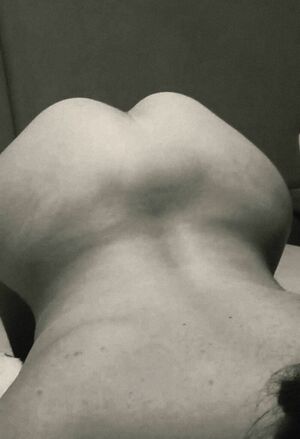 Erotic Photography Amateur Ass Curvy Hotwife