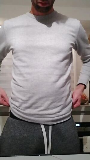 Sweatpants just come down this easy 😊 38M4F