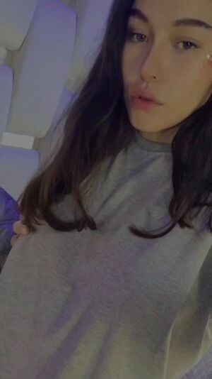 Crossed Legs Amateur Ass Blowjob Dildo