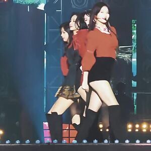 TWICE - Sana