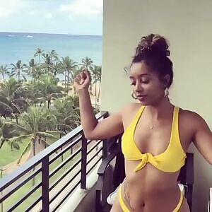 JetDope - Sexy Colombian Mami Twerks Her Fat Ass