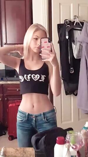 Jordyn Jones, would love to breed this cum princess.