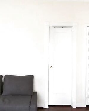 Kung Fu Fighting Girl