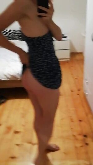 Available for and sessions for the next three hours! . Kik handle in comments 💕