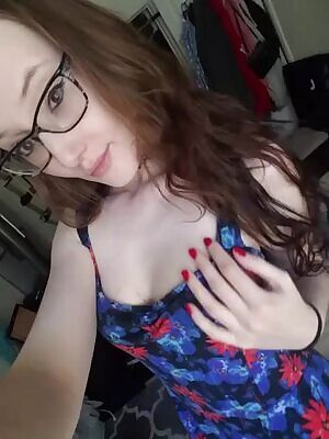 Check out my premade s - vanilla, daddy/lg rp 18+, , & more naughty stuff! Also taking custom video orders♡