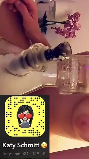 boobs & bongs