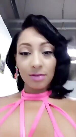 She bad,she know she bad 😍