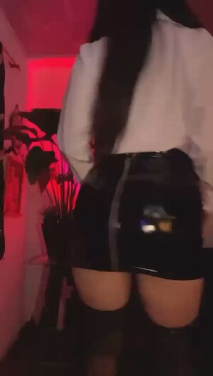 Hips Don't Lie Big Ass Goddess