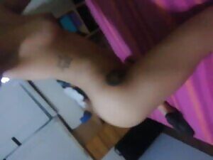 Woukd you get behind me?