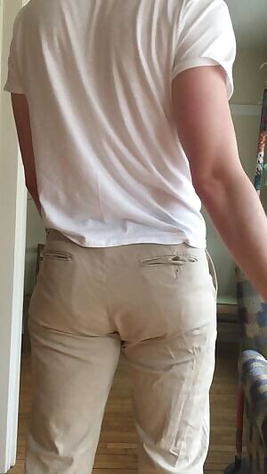 My ass hates pants and so should you