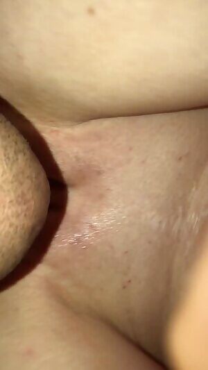 Tongue lashing on her pussy from behind