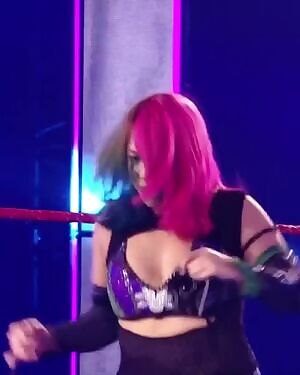 Asuka's underrated tits