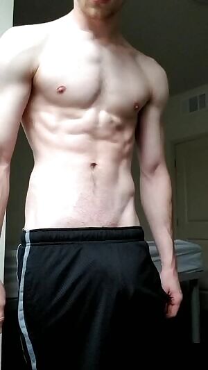 It's getting too hot to not go commando at the gym