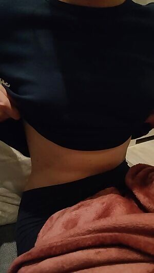 did a little jiggle drop! will show ass next time😬