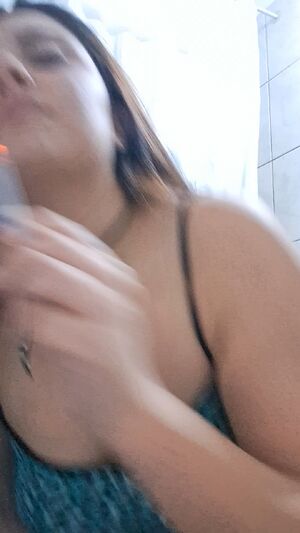 Smoking Blowjob Cute Girls