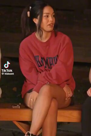 Thick Thighs Brunette Celebrity Latina Legs