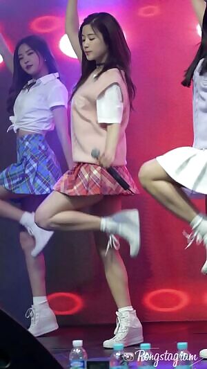 Apink - Chorong's Short Skirt