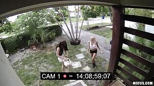 B&E turned threesome. An age old tale.