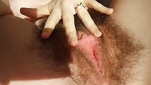 Back with anew HAIRY ! Natural, Squirt, Real Orgasms, DeepThroat, Anal... check out the GIFS in the comments !