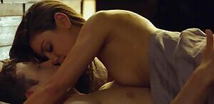 Mila Kunis in Friends With Benefits