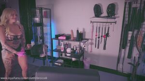 Girls Wearing Strapons Anal Ass Bondage
