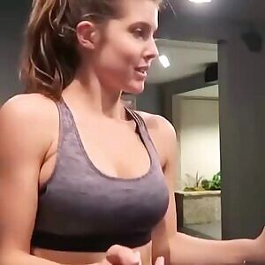 Amanda Cerny's 'workout' bounce