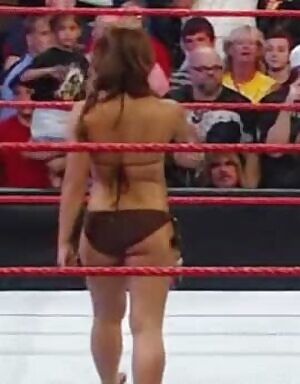 The things I’d do to that ass 😋