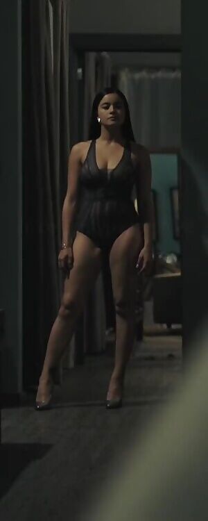 Paulina Gaitan in Diablo Guardián