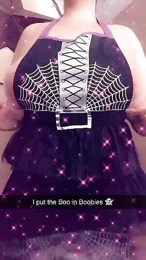 I put the boo in boobies 😉👻