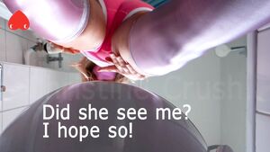 Giantess Women Blonde Fansly Femdom Pee