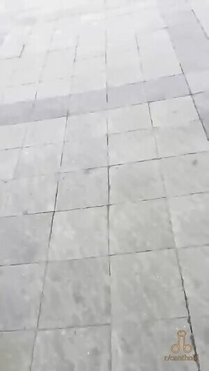 Removal in public