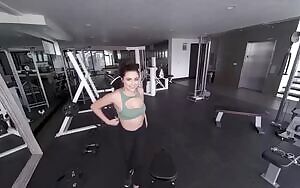 NSFW_GIF - Latina Working Out