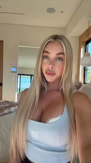 Titty Flexing 19honeysuckle Big Tits Blonde