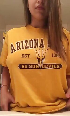 A perfect titty drop