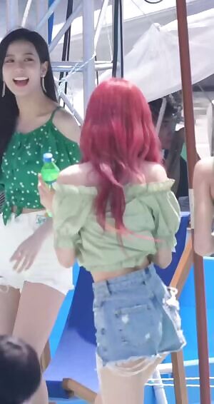 Rosé - Sprite Waterbomb